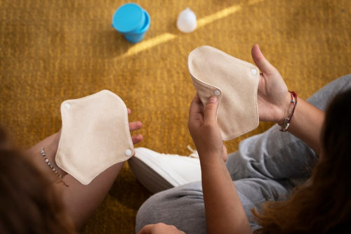 Reusable Period Underwear vs Pads: What Works for School Days?